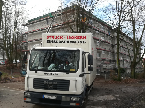 Flachdachdämmung Wohnanlage Dortmund per Einblasdämmung