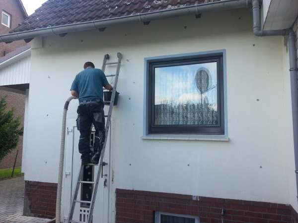 Einblasdämmung Rehburg, Hohlmauerwerk gedämmt