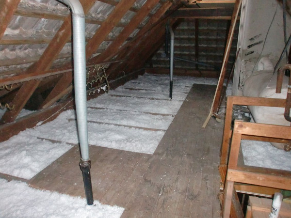 Aufblasdämmung oberste Geschossdecke in Rosengarten