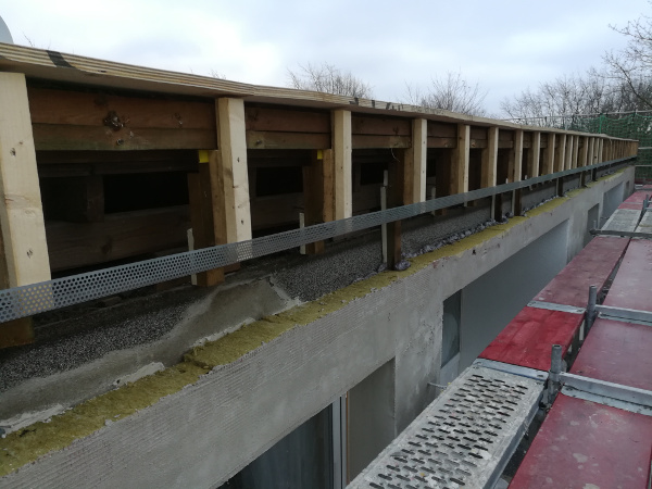 Flachdach mit Attika, Kaltdachfunktion